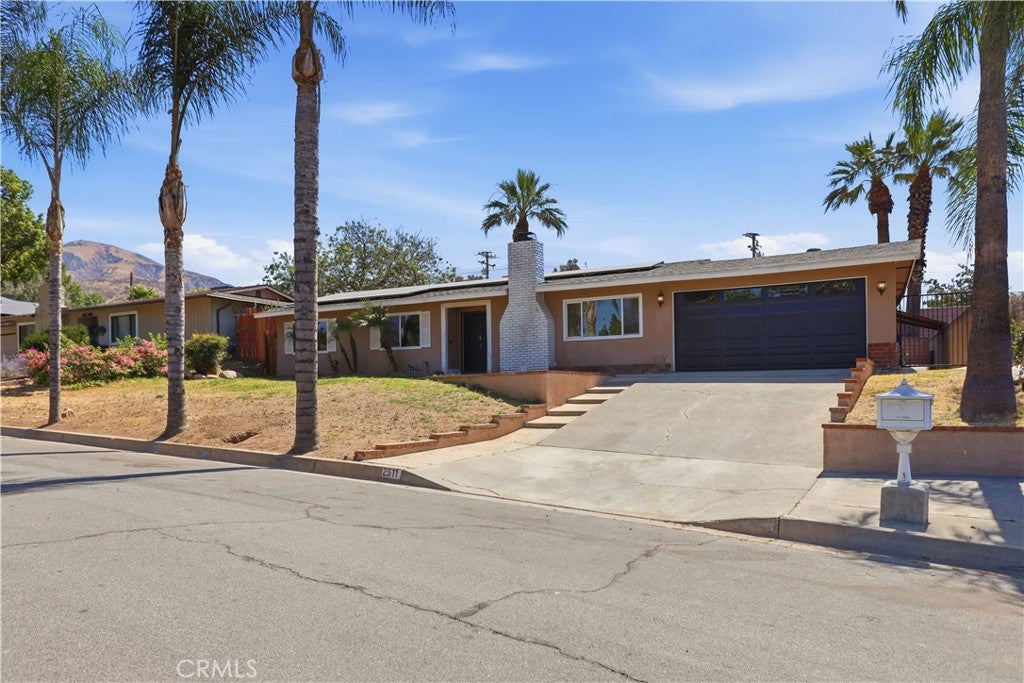 2511 Spring Meadow