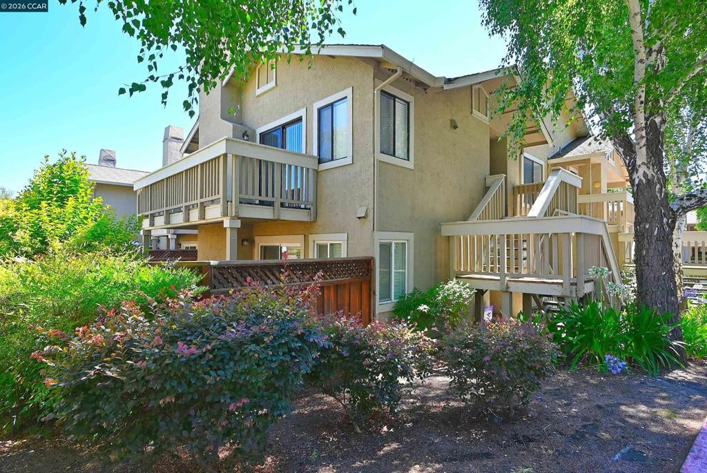3889 Crow Canyon Rd Rd