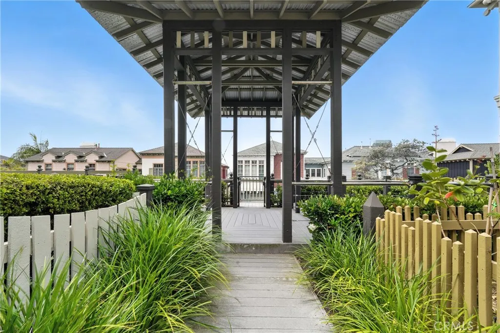 Corona del Mar, California 92625, United States, 2 Bedrooms Bedrooms, ,3 BathroomsBathrooms,Residential,Active,161398