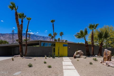 2839 N Davis Way Palm Springs CA 92262