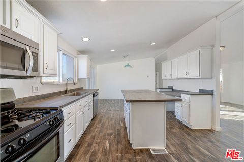 Photo of 45999 South Drive, Big Bear, CA 92314 (MLS # 26801061)