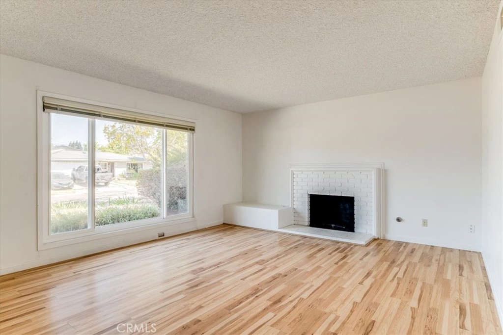 1231 Woodside Drive