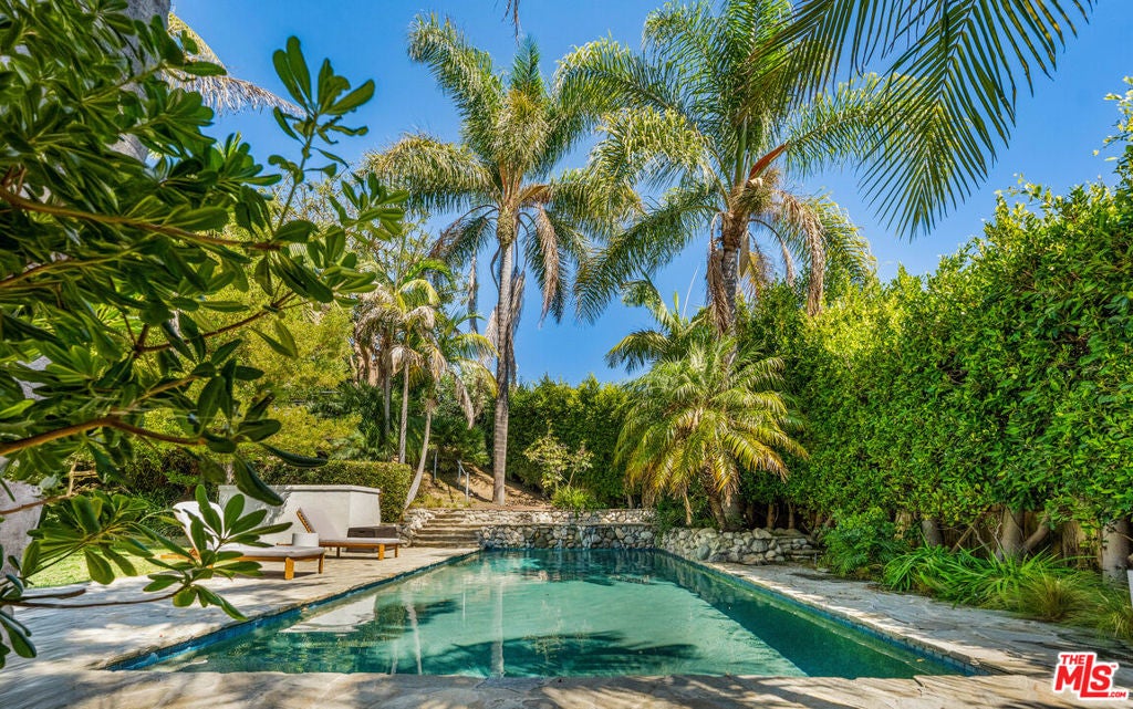 3614 Malibu Country Drive