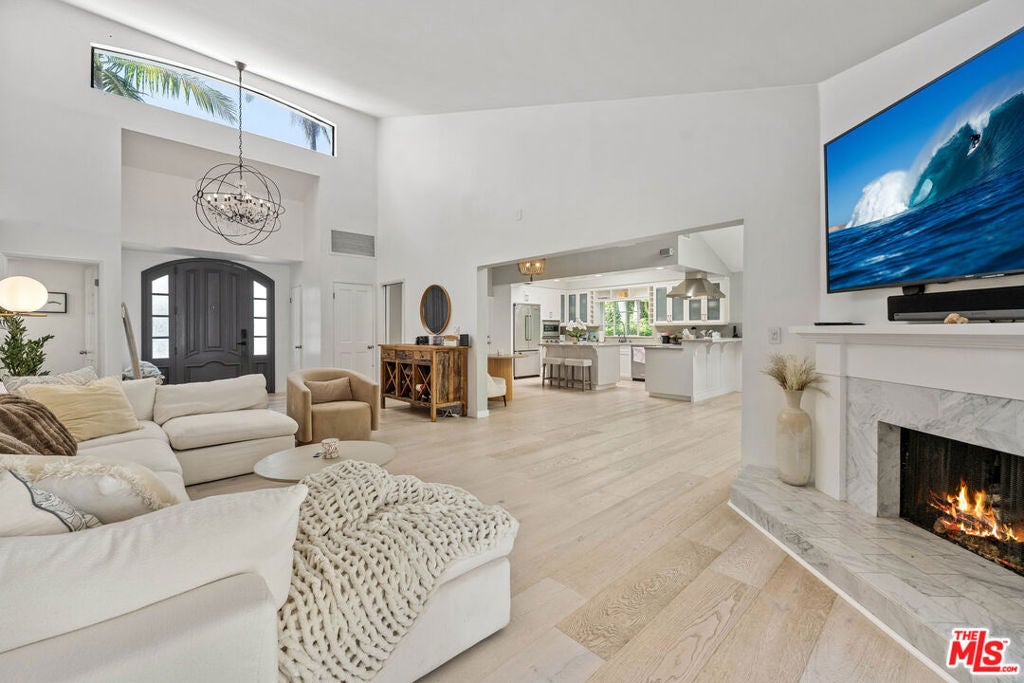 3614 Malibu Country Drive