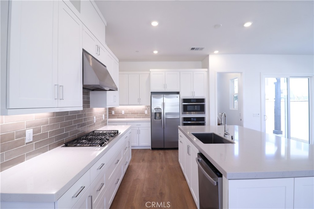 luna park - Residential Lease