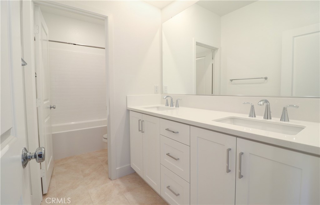 luna park - Residential Lease