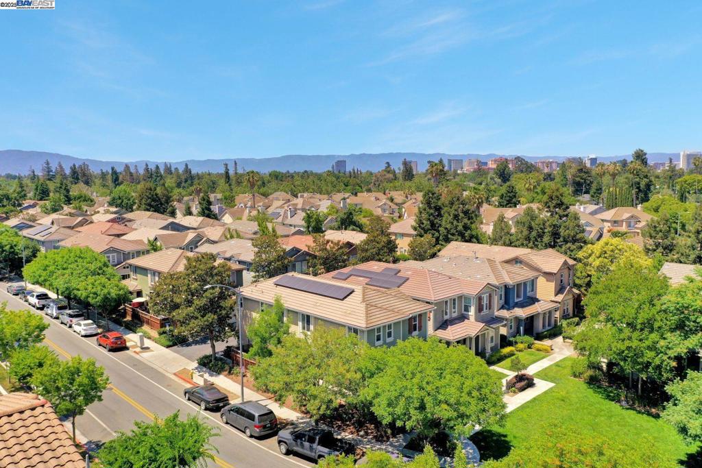 DOWNTOWN - Residential