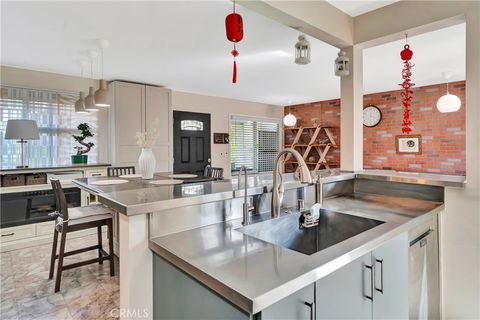 Tiny photo for 27416 Rondell Street, Agoura Hills, CA 91301 (MLS # SR26049173)