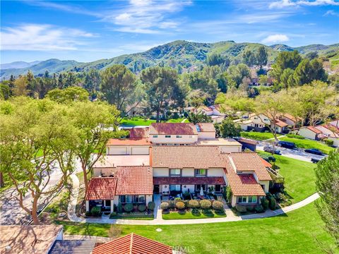 Tiny photo for 27416 Rondell Street, Agoura Hills, CA 91301 (MLS # SR26049173)