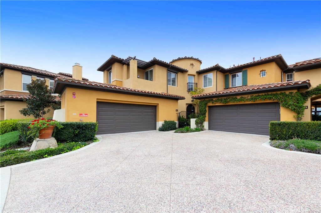 19 Lucania Dr. Dr