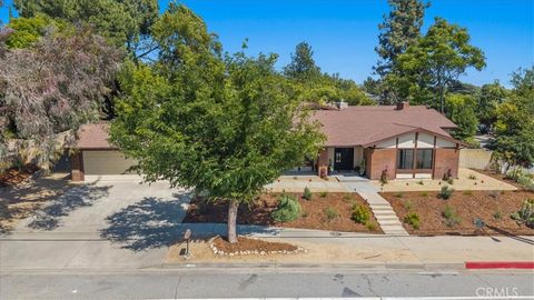 Photo of 3310 N Mills Avenue, Claremont, CA 91711 (MLS # CV26076947)