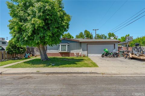 Photo of 2825 Green St, Merced, CA 95340 (MLS # MC26076339)