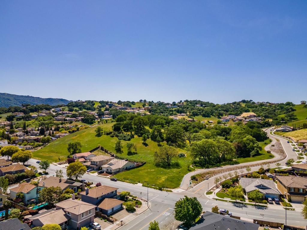 0 Rancho Hills Dr Drive