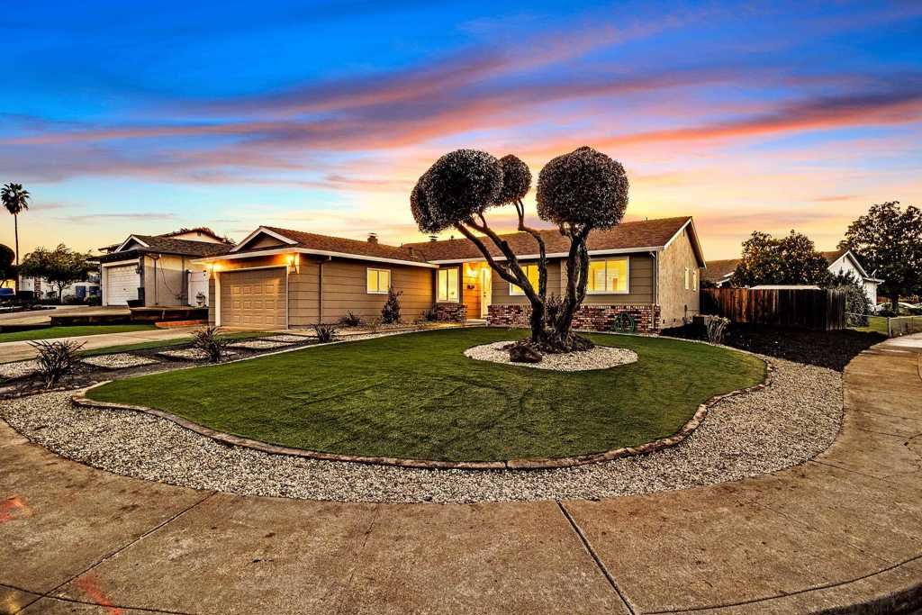 Photo of 3600 Brookdale Cir Cir, Antioch, CA 94509 (MLS # 41121122)