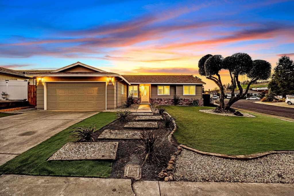 Photo of 3600 Brookdale Cir Cir, Antioch, CA 94509 (MLS # 41121122)