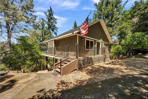 Photo of 8290 Soda Bay Road, Kelseyville, CA 95451 (MLS # LC25172792) Photo of 8290 Soda Bay Road, Kelseyville, CA 95451 (MLS # LC25172792)