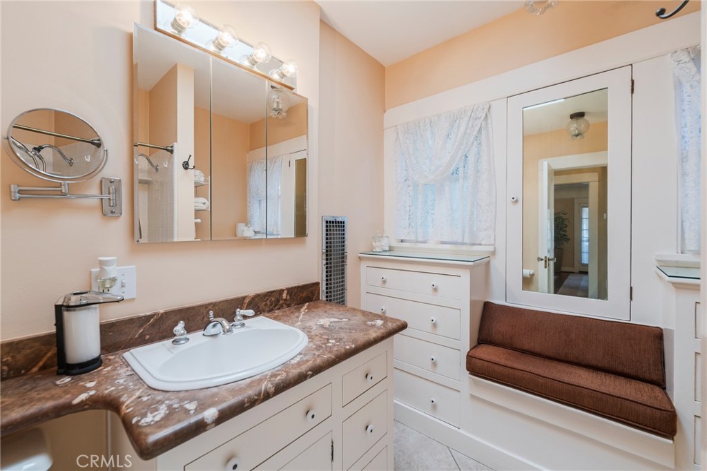 The Colony Historic District - Residential