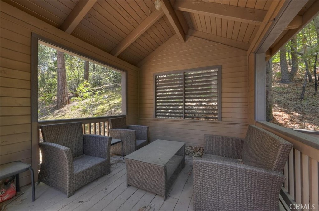 Lake Arrowhead, California, 92352, United States, 4 Bedrooms Bedrooms, ,5 BathroomsBathrooms,Residential,Active,2041533