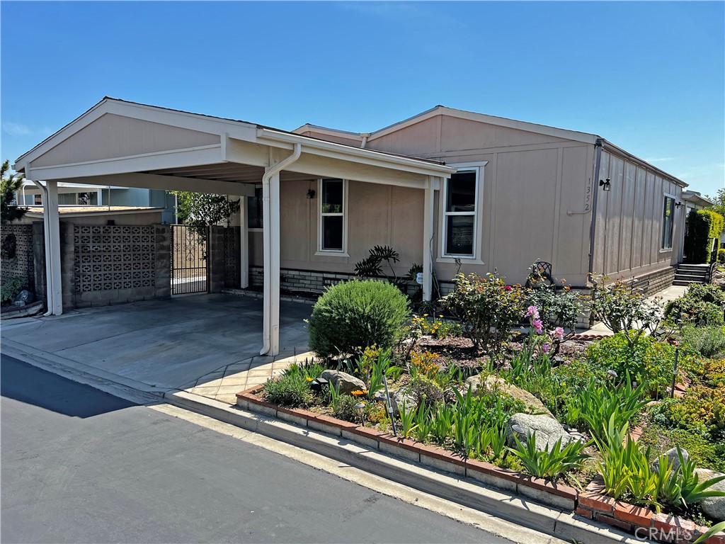 1352 Silver Lake Place 87