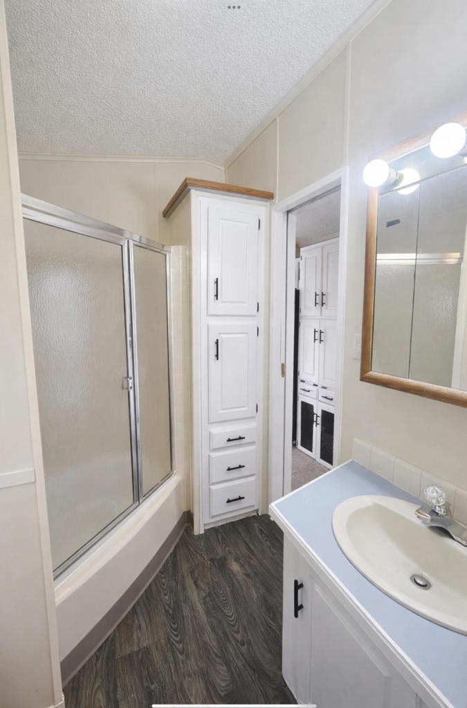 Not Applicable-1 - Manufactured In Park