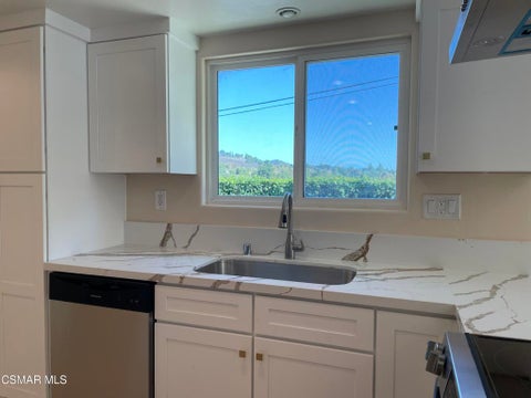 Tiny photo for 3232 Lanier Place, Thousand Oaks, CA 91360 (MLS # 226005026)