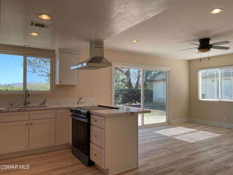 Tiny photo for 3232 Lanier Place, Thousand Oaks, CA 91360 (MLS # 226005026)
