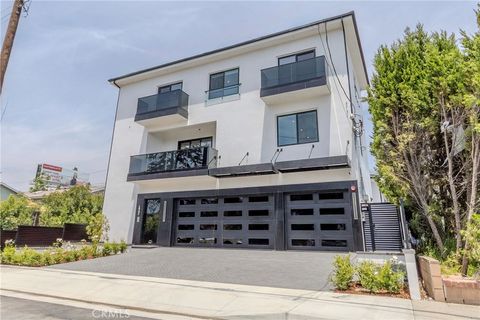 2941 Mary Street La Crescenta CA 91214