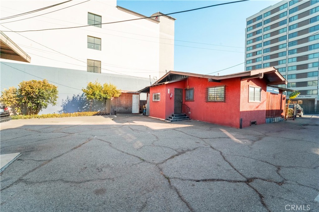 1101 Atlantic Avenue