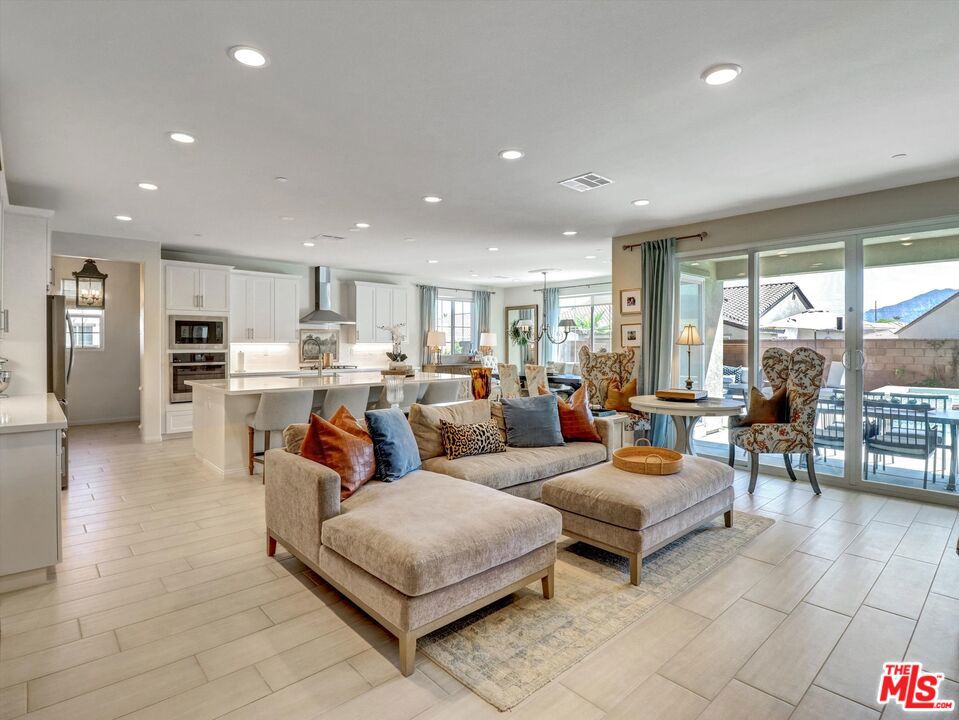 81921 Fiori Del Deserto Drive