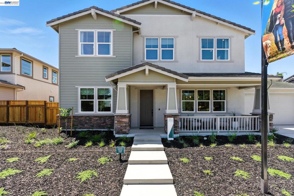 1589 Strathaven Place