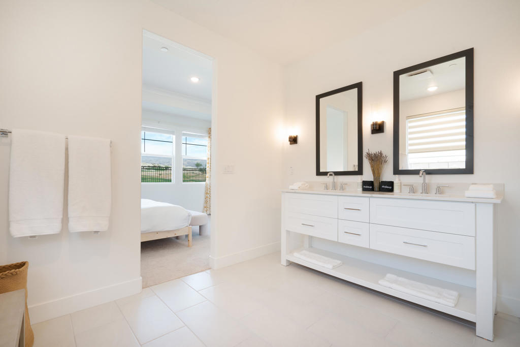 Terra Lago - Residential