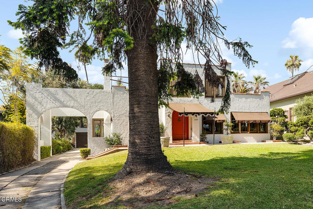1045 New York Drive