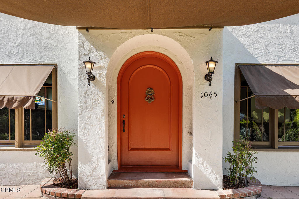 1045 New York Drive