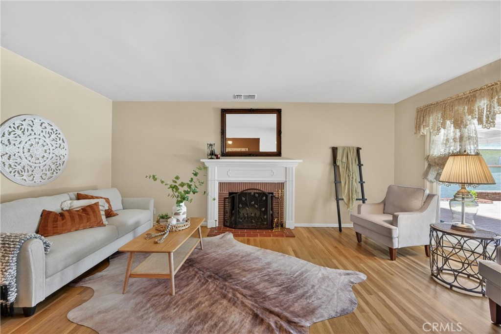 622 W Harvard