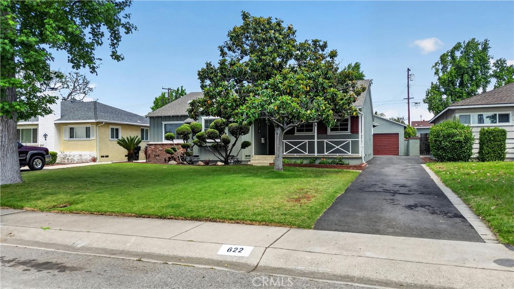 622 W Harvard