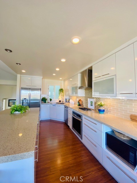 Corona del Mar South of PCH (CDMS) - Residential Lease