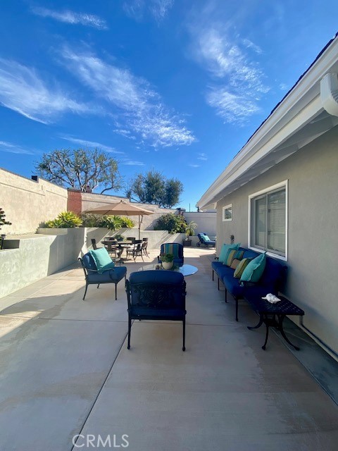 Corona del Mar South of PCH (CDMS) - Residential Lease