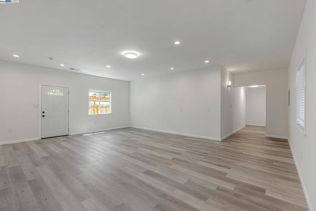 LIVERMORE - Residential