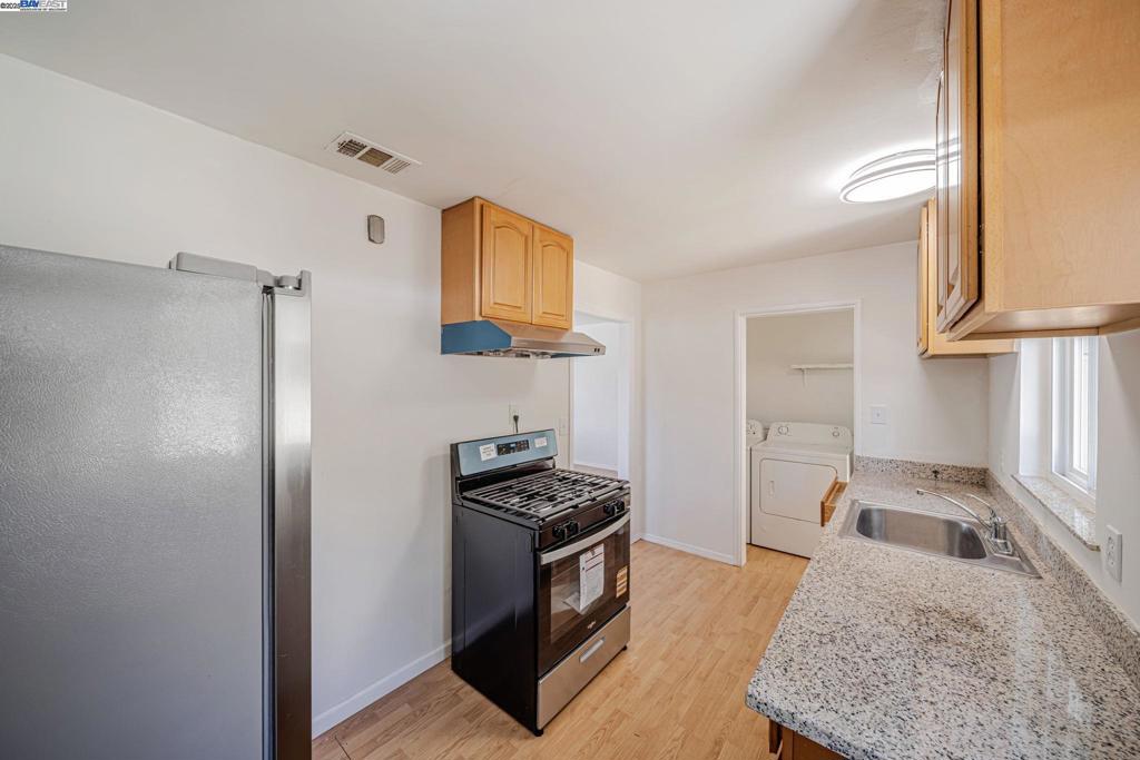 LIVERMORE - Residential