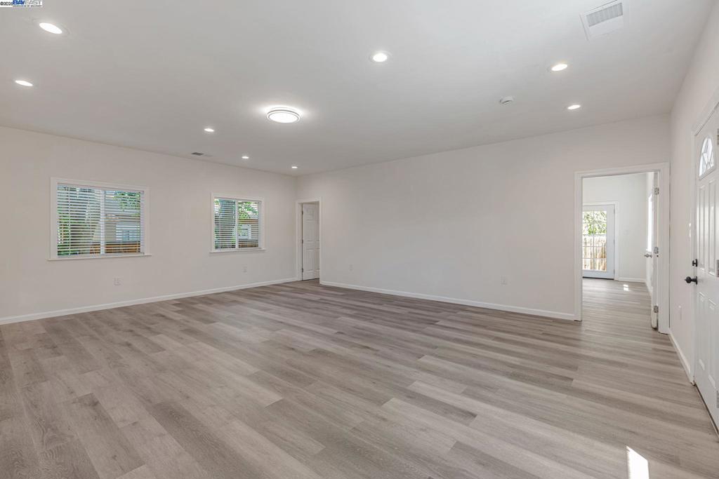 LIVERMORE - Residential