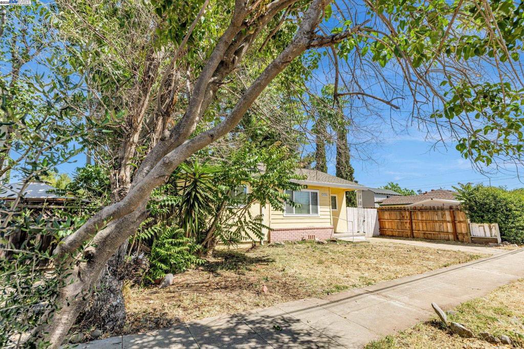 LIVERMORE - Residential