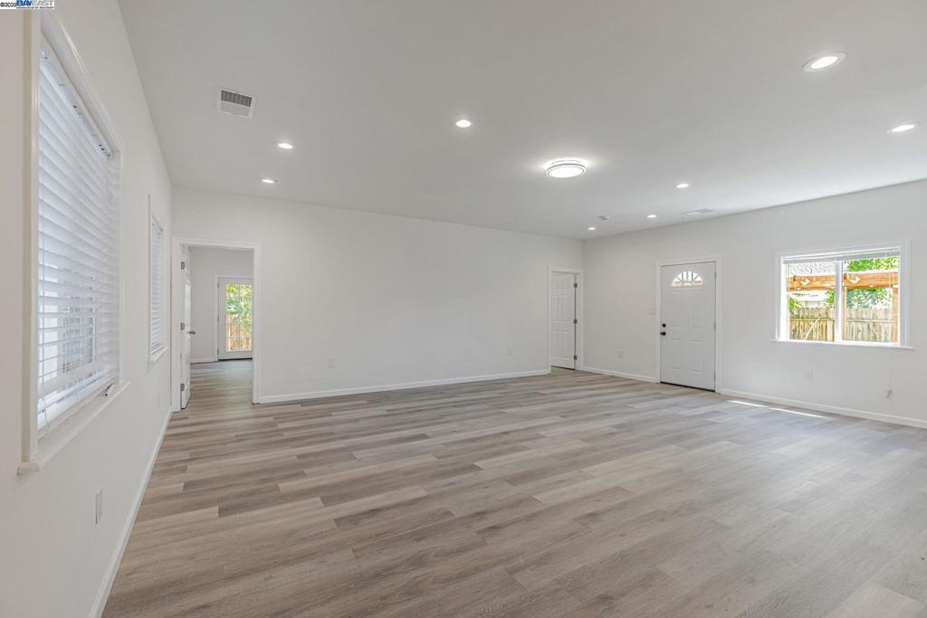 LIVERMORE - Residential