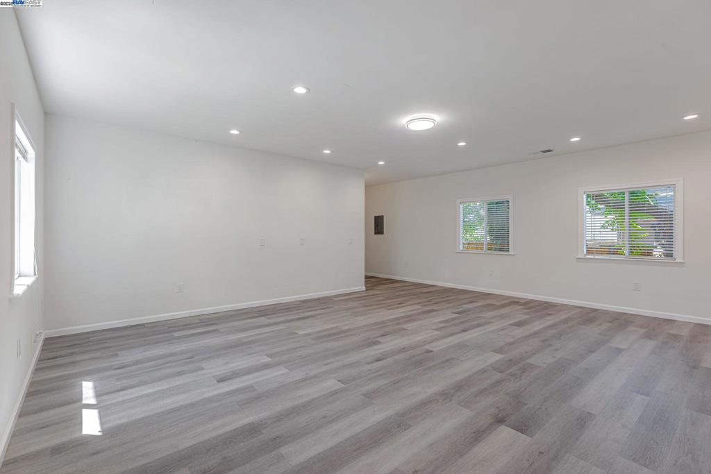 LIVERMORE - Residential