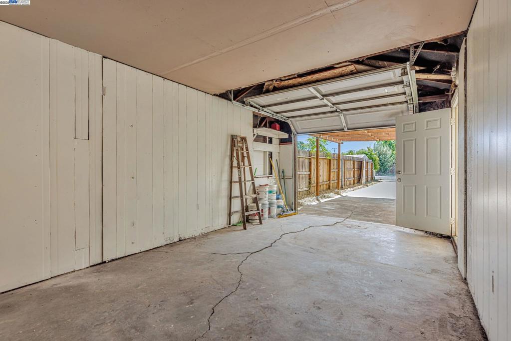 LIVERMORE - Residential