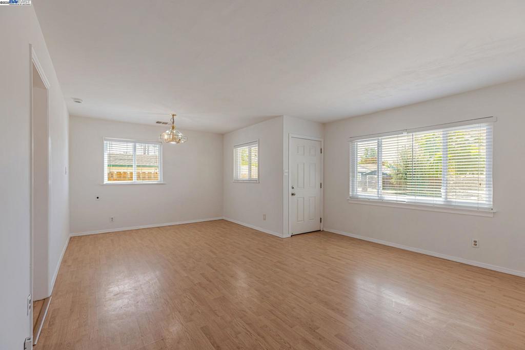 LIVERMORE - Residential