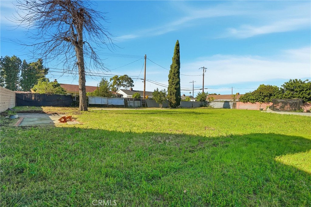 11355 Desmond Street