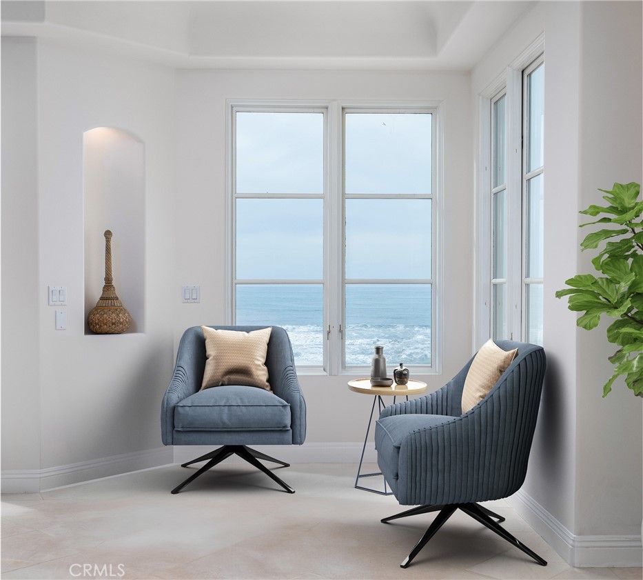 2420 The Strand