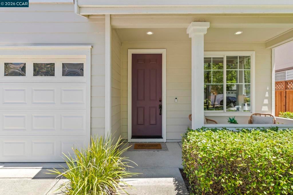 218 Abigail Cir