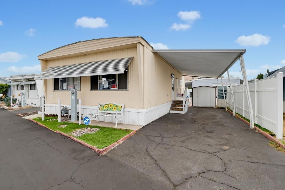 351 E Bradley Ave 80