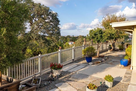 Tiny photo for 725 Renate Way, Paso Robles, CA 93446 (MLS # NS26230784)